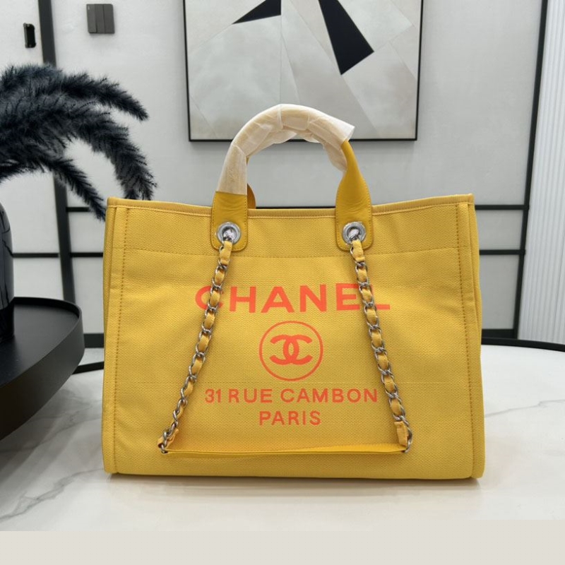 Ch*el shopping bags